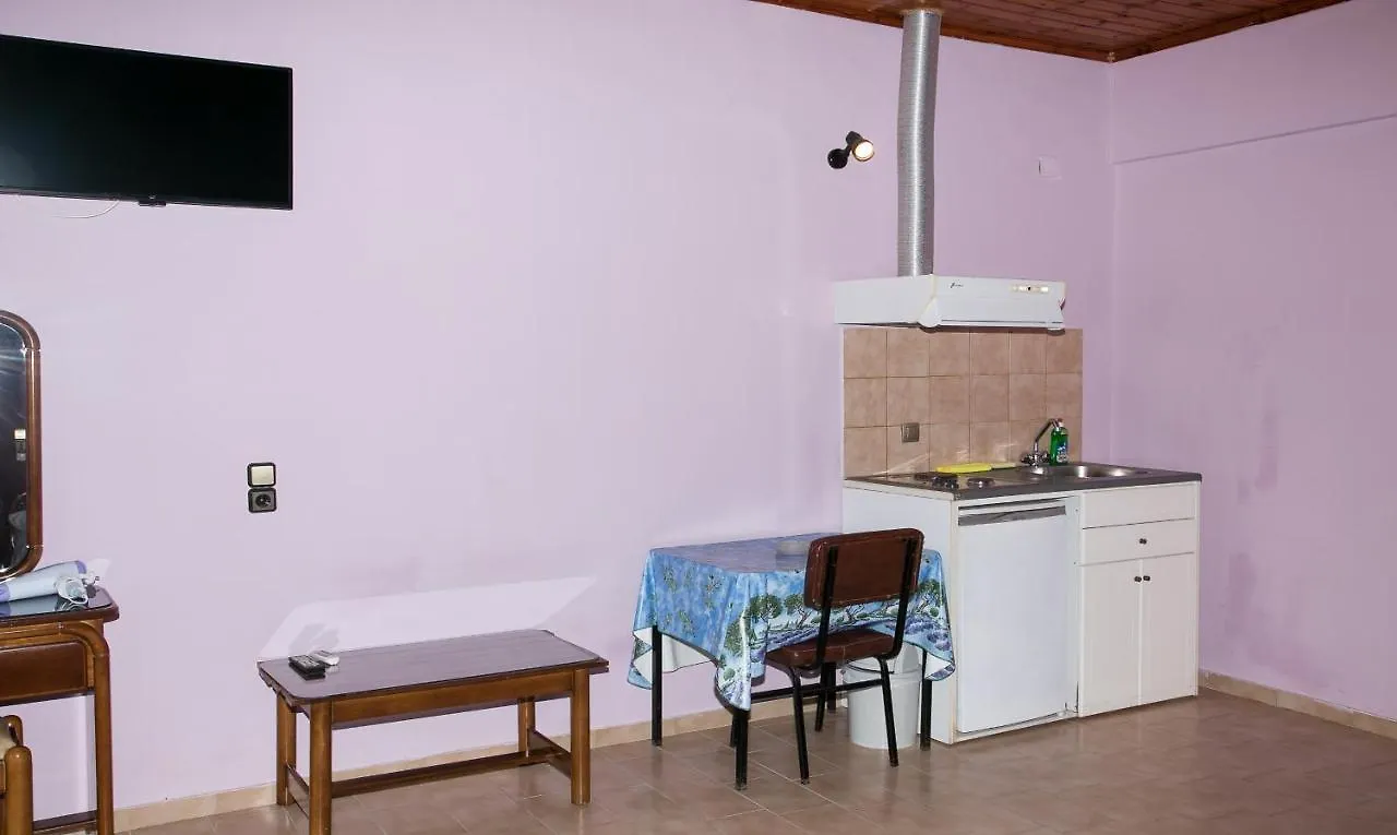 Petania Hotel & Apartments Lixouri