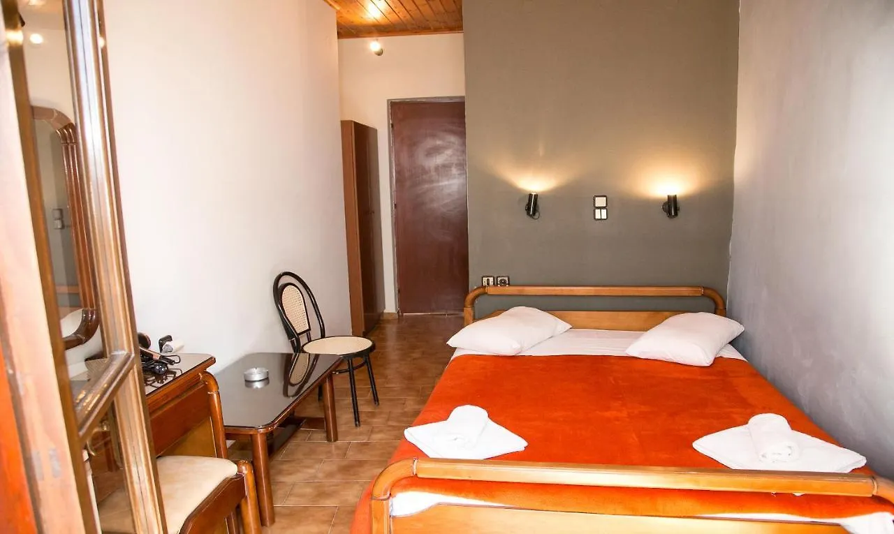 Petania Hotel & Apartments Lixouri 3*,