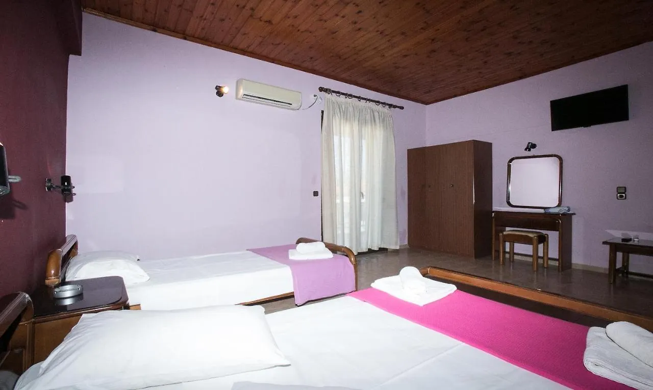 Petania Hotel & Apartments Lixouri