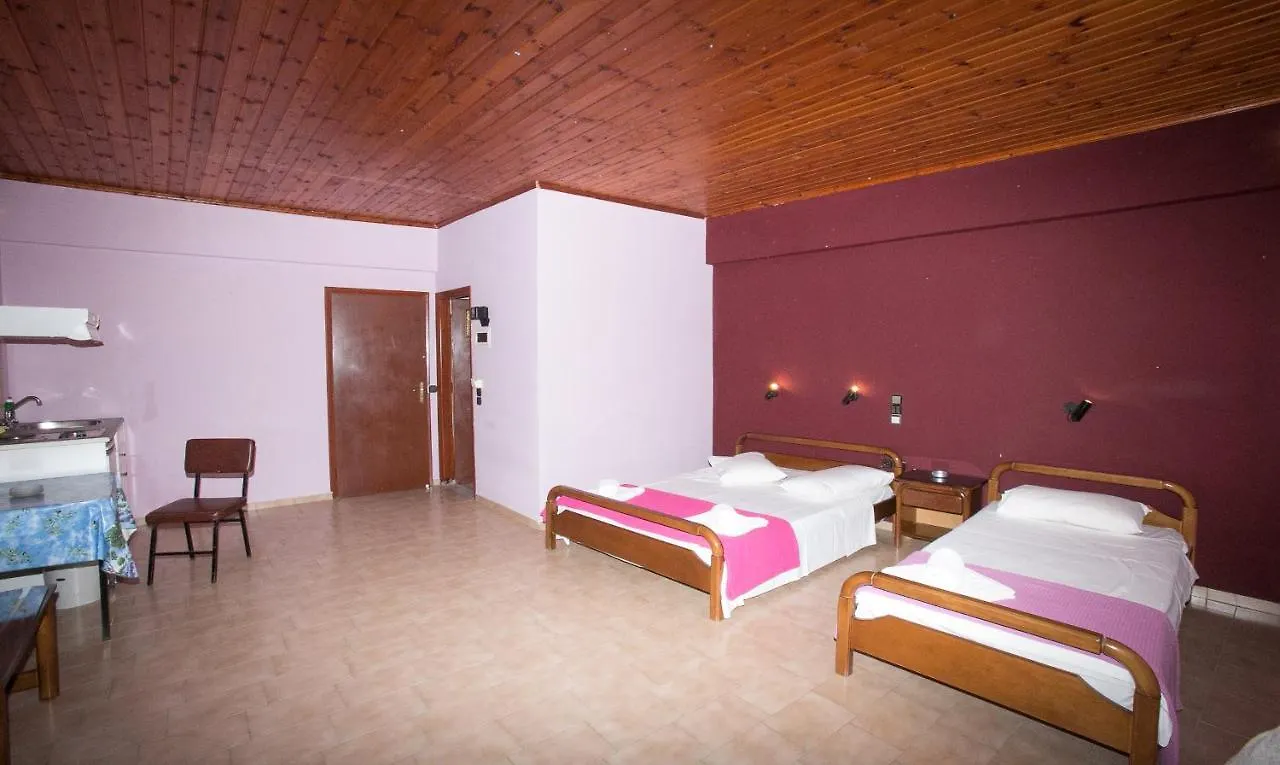 Petania Hotel & Apartments Lixouri