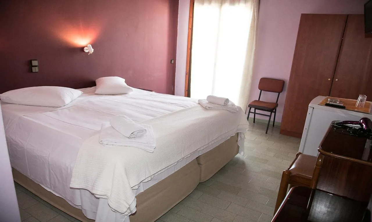 Petania Hotel & Apartments Lixouri