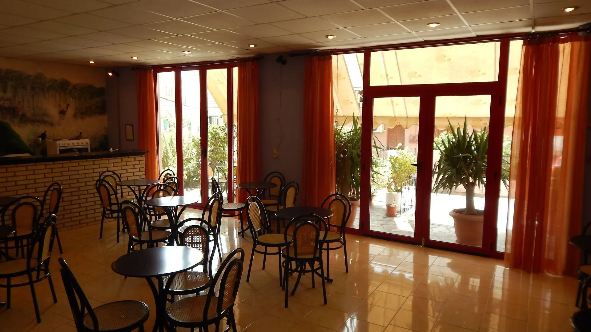 Petania Hotel & Apartments Lixouri Aparthotel